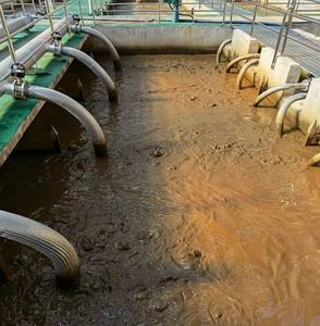 产品名称：快速污泥浓缩系统
技术规格：6万吨/天
运行状态：稳定运行3年以上